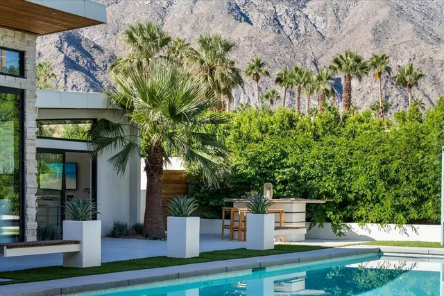 $30,000 | 524 East Miraleste Court, Palm Springs, CA 92262