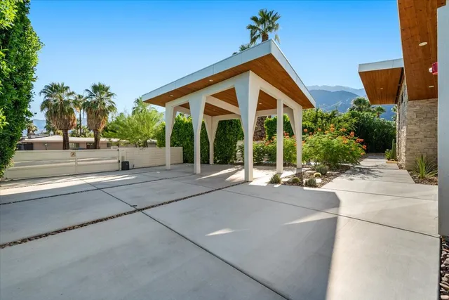 $30,000 | 524 East Miraleste Court, Palm Springs, CA 92262