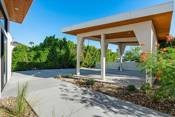 $30,000 | 524 East Miraleste Court, Palm Springs, CA 92262