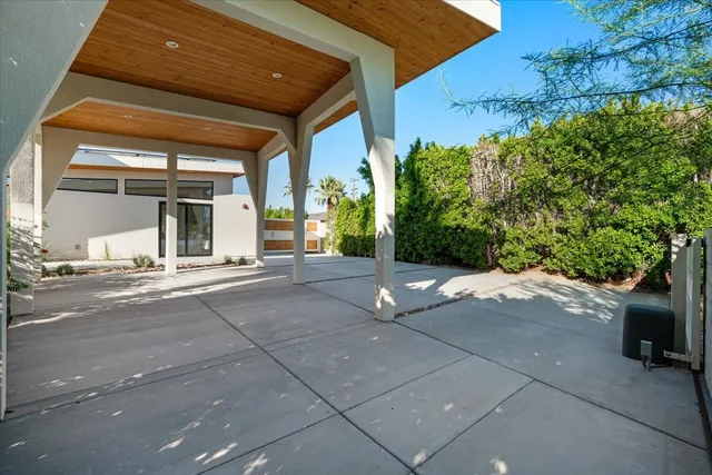 $30,000 | 524 East Miraleste Court, Palm Springs, CA 92262