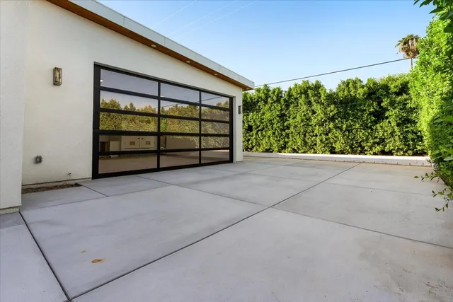 $30,000 | 524 East Miraleste Court, Palm Springs, CA 92262