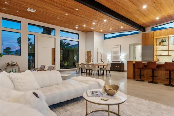 $30,000 | 524 East Miraleste Court, Palm Springs, CA 92262