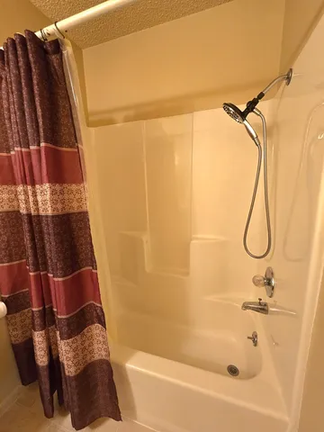 $215,000 | 420 North Fourth Street, Clifton, IL 60927