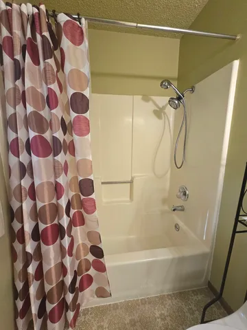 $215,000 | 420 North Fourth Street, Clifton, IL 60927