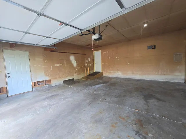 $215,000 | 420 North Fourth Street, Clifton, IL 60927