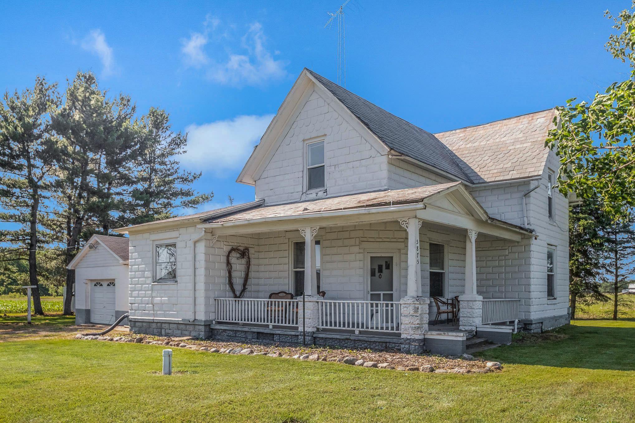 5875 Fir Road Bremen, IN 46506 - Photo 1 of 25