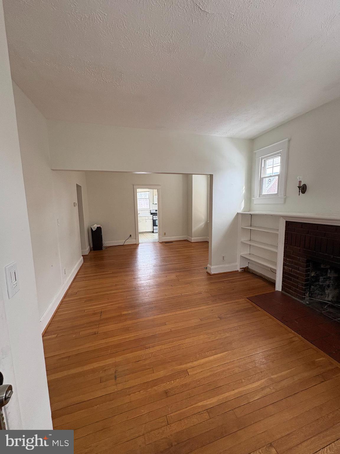 523 24th Street South Arlington, VA 22202 - Photo 2 of 18 a view of livingroom with hardwood floor