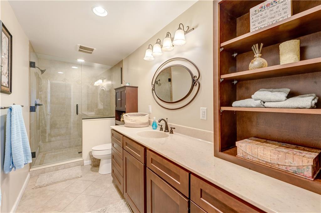 407 Large Drive Cheswick, PA 15024 - Photo 13 of 25