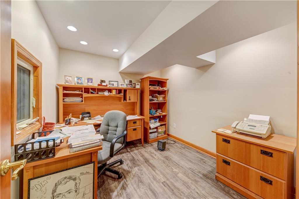 407 Large Drive Cheswick, PA 15024 - Photo 19 of 25