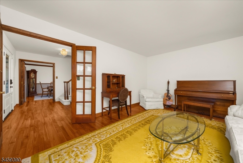 36 Kingsridge Road Frenchtown, NJ 08825 - Photo 7 of 49 Gallery Image 7