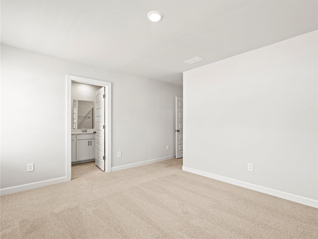 122 Arrow Court Greer, SC 29651 - Photo 12 of 25