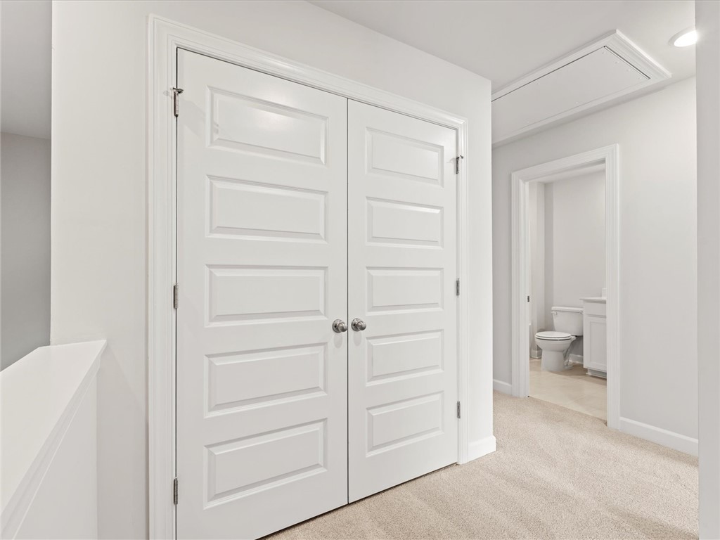 122 Arrow Court Greer, SC 29651 - Photo 10 of 25