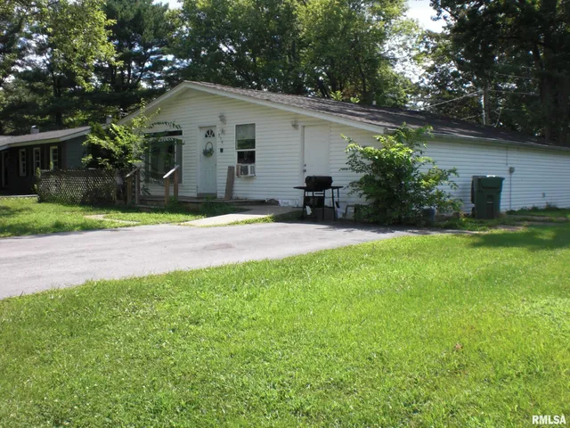 $119,000 | 216 South Pecan Street, De Soto, IL 62924