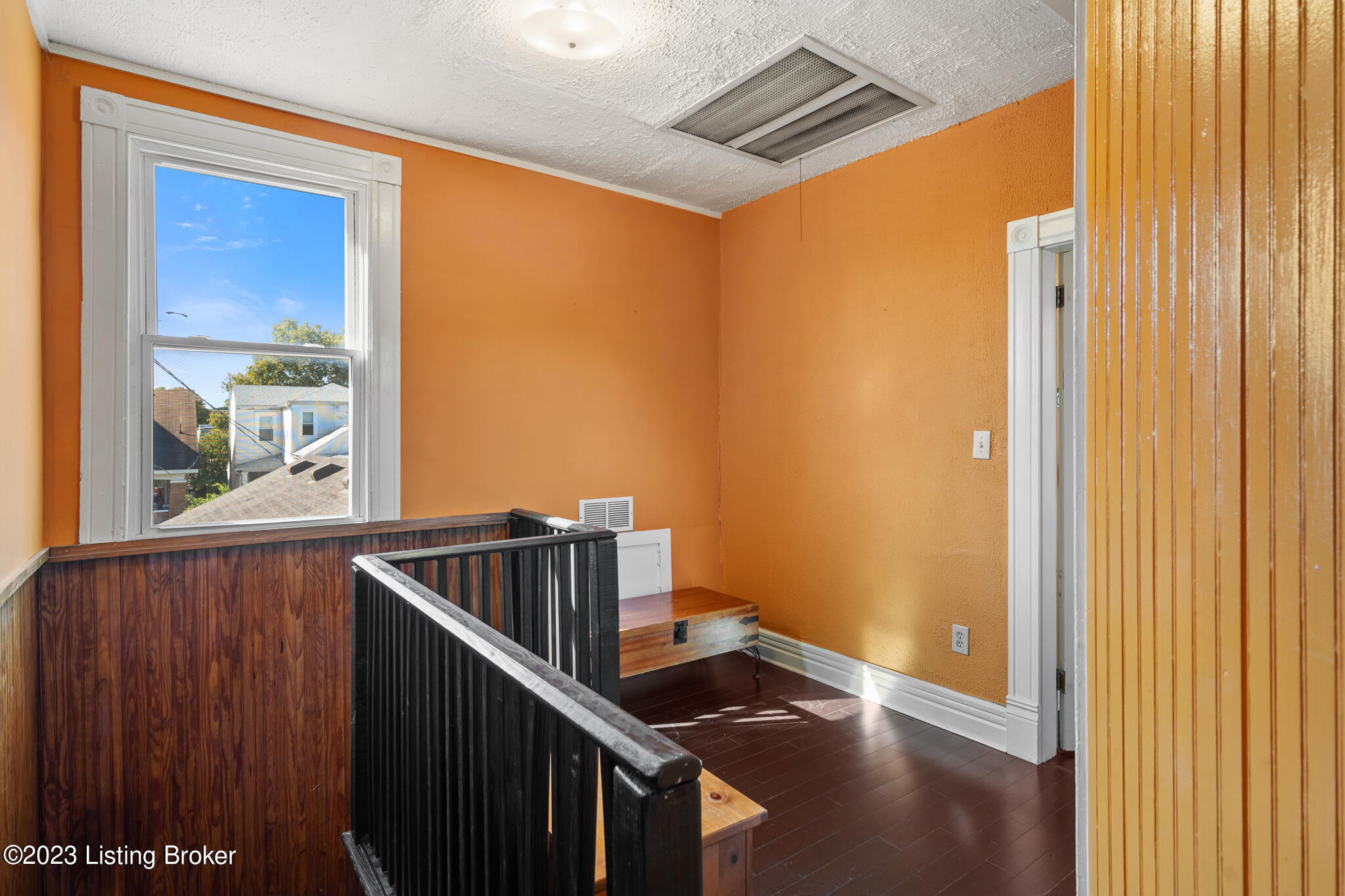 1105 Rammers Avenue Louisville, KY 40204 - Photo 22 of 31 1105 Rammers-22