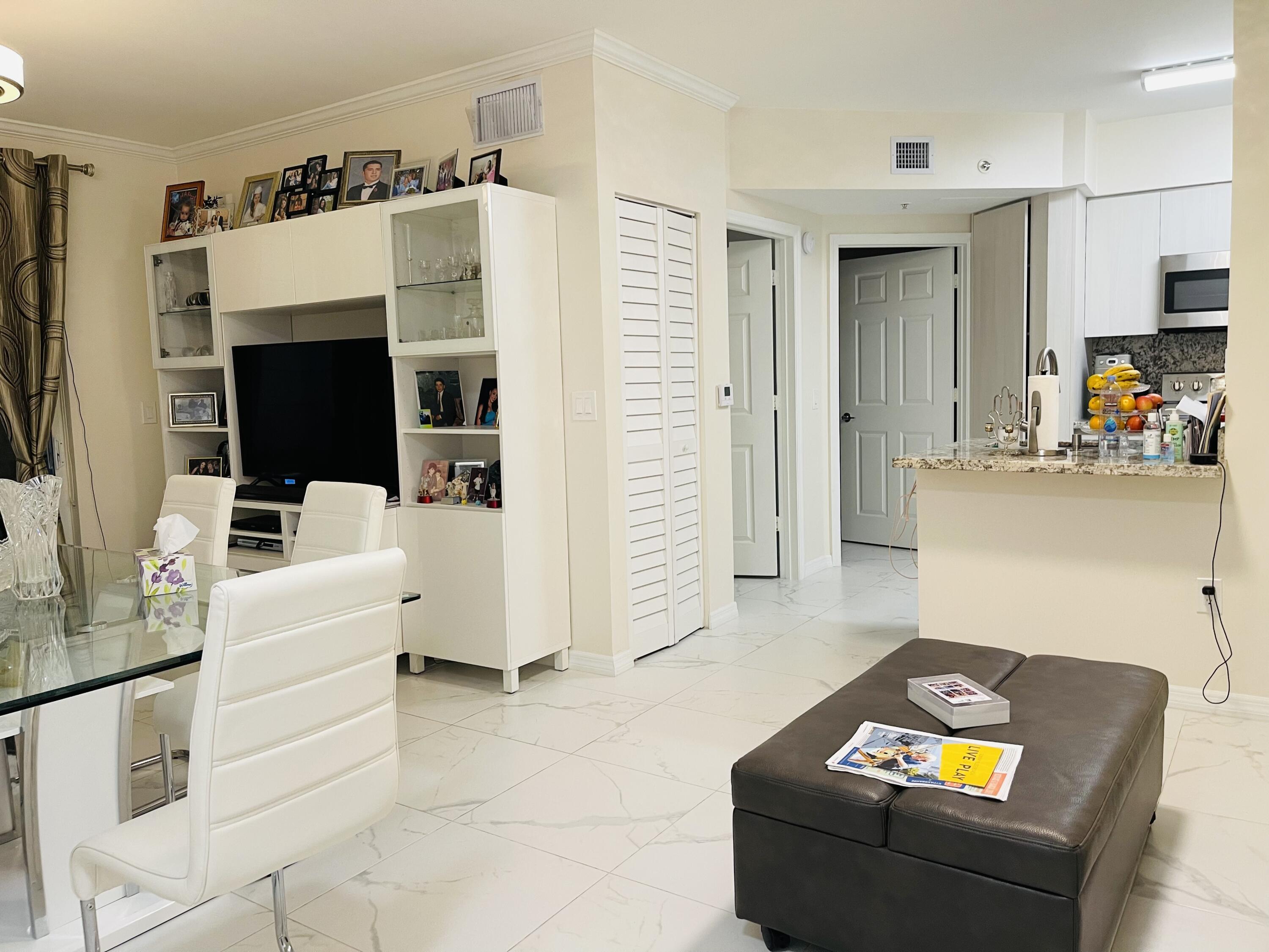 17145 North Bay Road, Unit 4103 Sunny Isles Beach, FL 33160 - Photo 4 of 34 cc