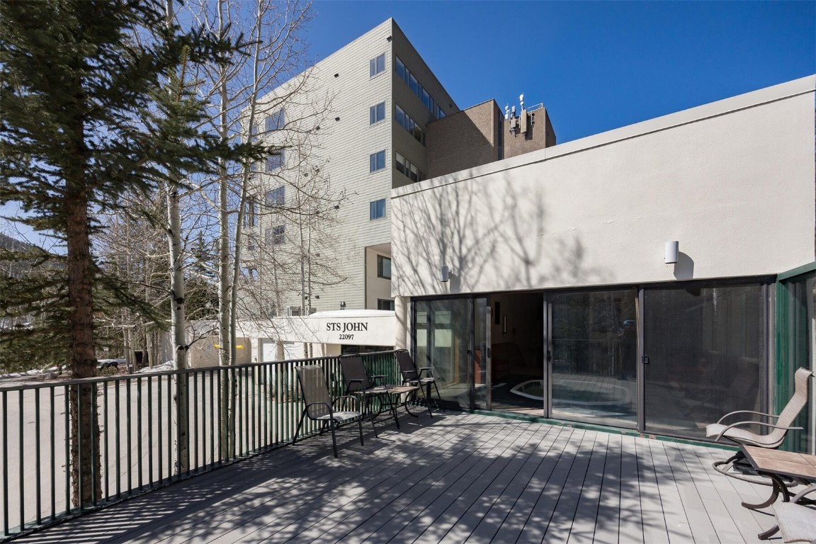 22097 Saints John Road, Unit 2526 Keystone, CO 80435 - Photo 29 of 42 a view of a street with sitting area