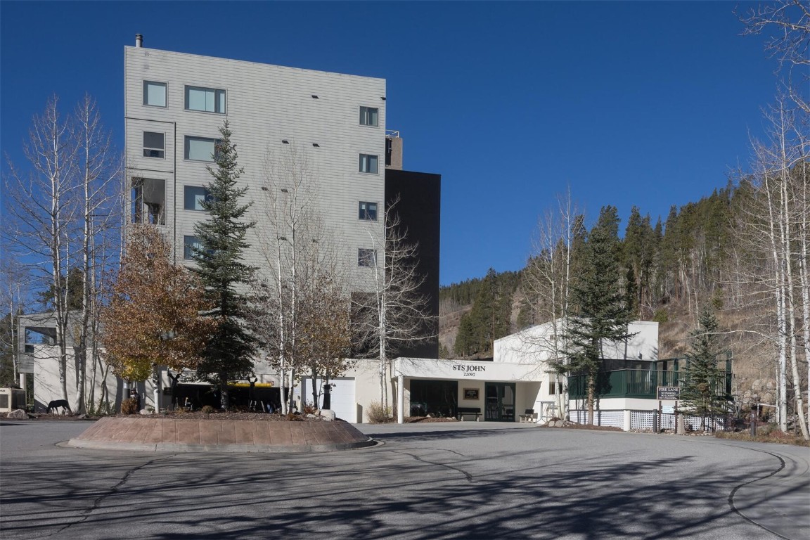 22097 Saints John Road, Unit 2526 Keystone, CO 80435 - Photo 30 of 42 a view of a building with a street
