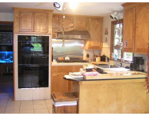 501 Old Farm Road Franklin, MA 02038 - Photo 5 of 5 Gallery Image 5