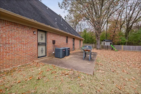 $319,900 | 4735 Harvest Knoll Cove North, Memphis, TN 38125