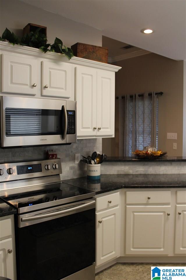1900 Kent Circle Leeds, AL 35094 - Photo 38 of 50