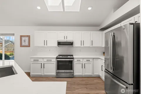 $600,000 | 1673 Palisade Boulevard, DuPont, WA 98327