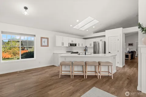 $600,000 | 1673 Palisade Boulevard, DuPont, WA 98327