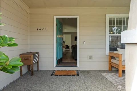 $600,000 | 1673 Palisade Boulevard, DuPont, WA 98327