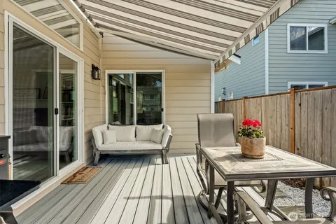 $600,000 | 1673 Palisade Boulevard, DuPont, WA 98327