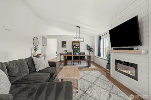 $600,000 | 1673 Palisade Boulevard, DuPont, WA 98327