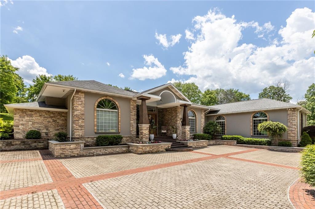 1175 Dutch Ridge Road Beaver, PA 15009 - Photo 2 of 25 Gallery Image 2