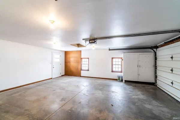 $399,990 | 10630 Marion Center Road, Fort Wayne, IN 46816