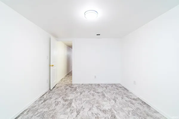 $399,990 | 10630 Marion Center Road, Fort Wayne, IN 46816