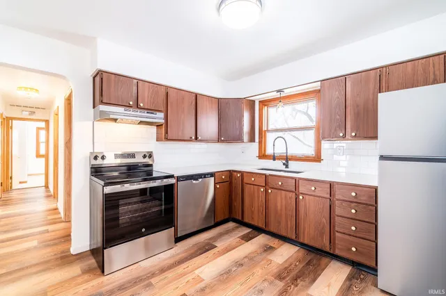 $450,000 | 10630 Marion Center Road, Fort Wayne, IN 46816