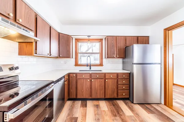 $399,990 | 10630 Marion Center Road, Fort Wayne, IN 46816
