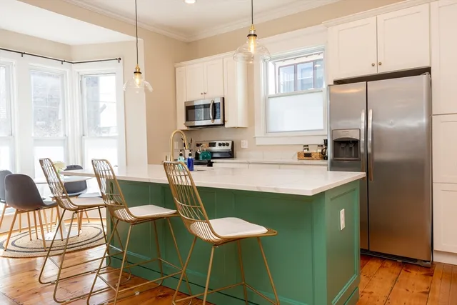 $2,900 | 23 Atlantic Street, Unit 1, Lynn, MA 01902