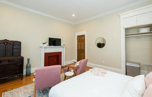 $2,800 | 23 Atlantic Street, Unit 1, Lynn, MA 01902