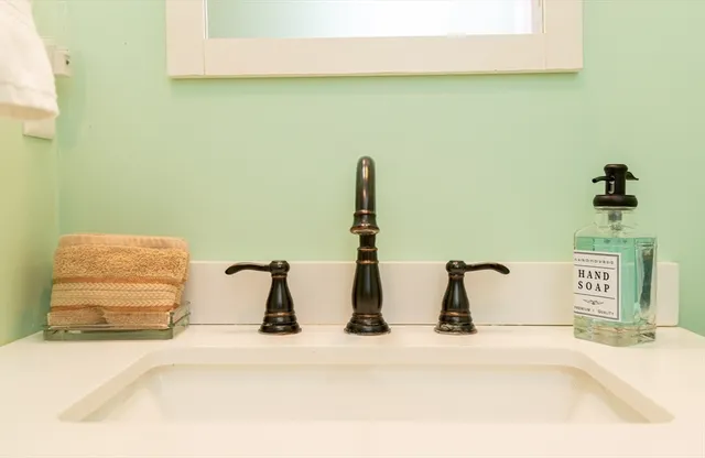 $2,900 | 23 Atlantic Street, Unit 1, Lynn, MA 01902