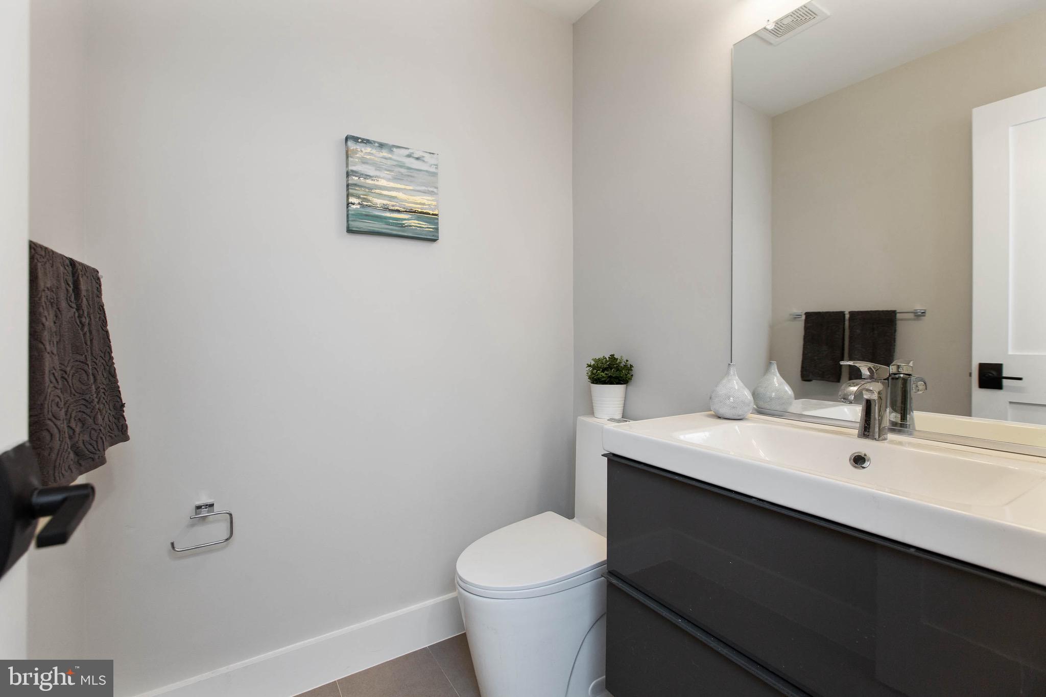 910 9th Street Northeast, Unit 1 Washington, DC 20002 - Photo 15 of 49