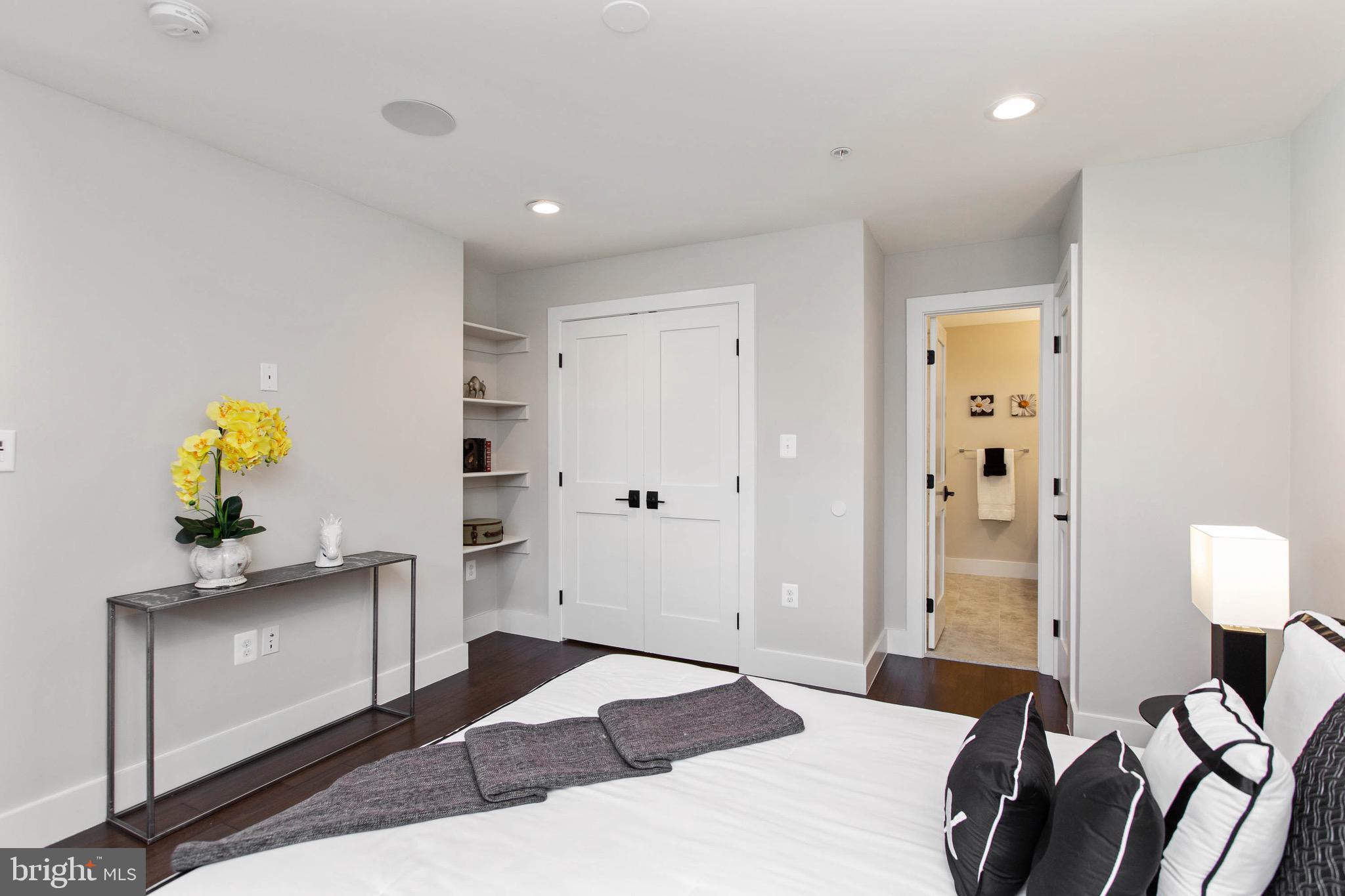 910 9th Street Northeast, Unit 1 Washington, DC 20002 - Photo 18 of 49