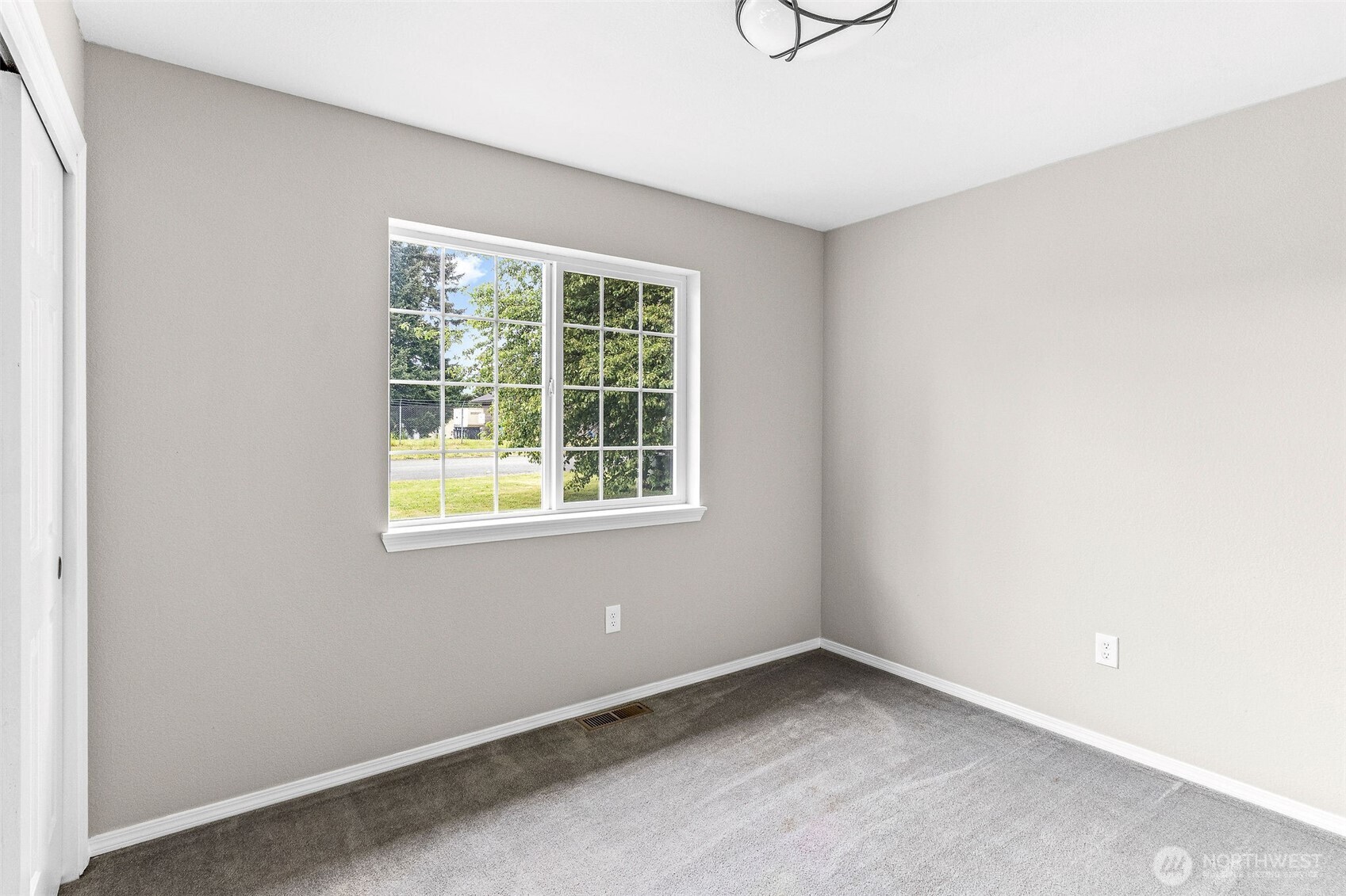 218 St Helens Way Winlock, WA 98596 - Photo 19 of 31