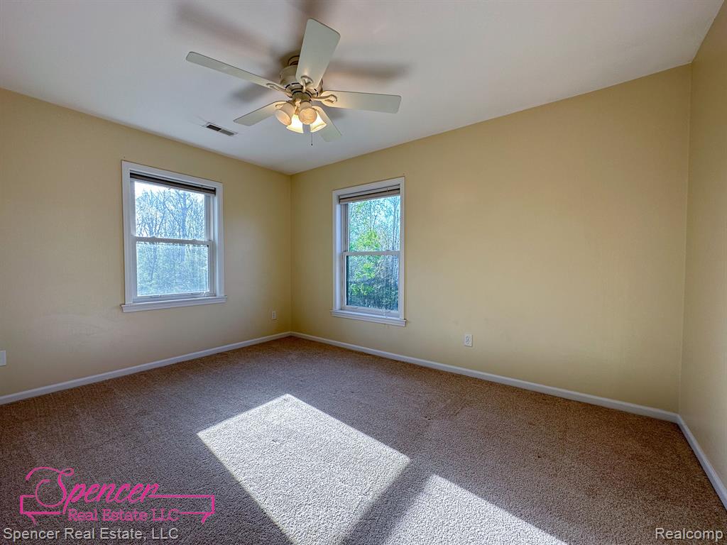 1782 Wooley Road Oxford, MI 48371 - Photo 17 of 24 Gallery Image 17