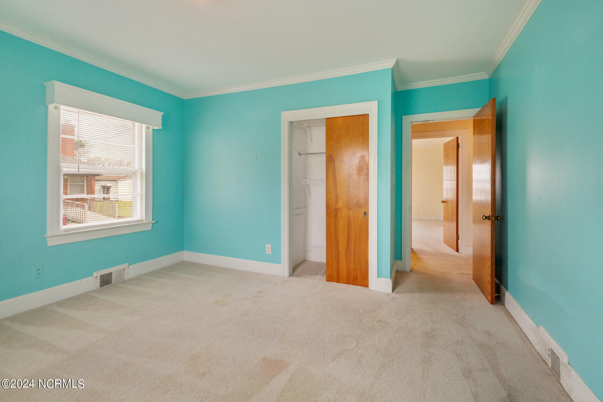 2405 Woodview Road Kinston, NC 28504 - Photo 28 of 33 int (16)
