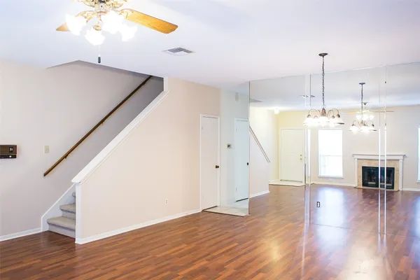 $1,800 | 3098 Holly Hall Street, Unit 3098, Houston, TX 77054