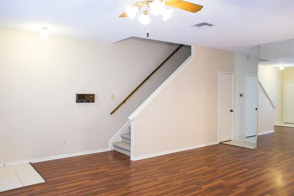 $1,800 | 3098 Holly Hall Street, Unit 3098, Houston, TX 77054