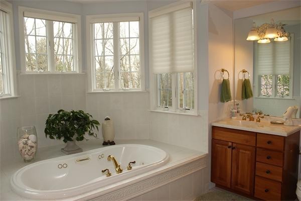 4 Stonebridge Road Auburn, MA 01501 - Photo 25 of 30 Gallery Image 25