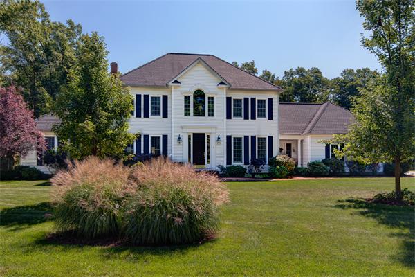 4 Stonebridge Road Auburn, MA 01501 - Photo 3 of 30 Gallery Image 3