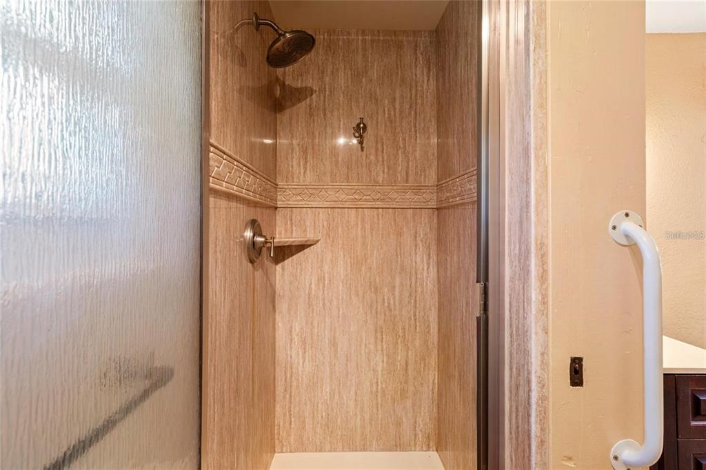 5709 Lake Le Clare Road Lutz, FL 33558 - Photo 16 of 17