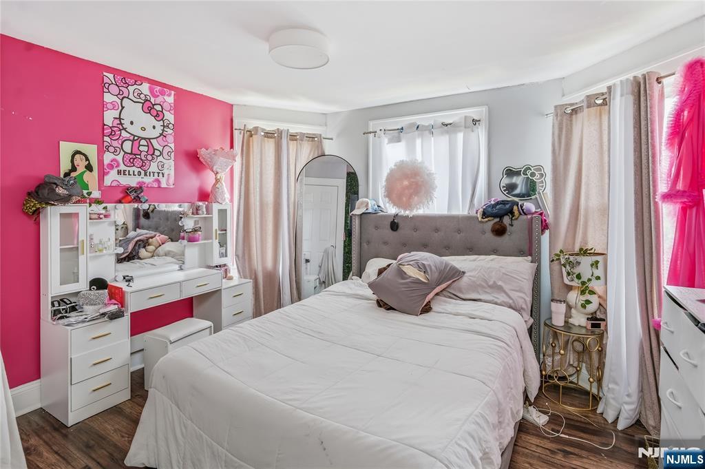 283 Hamilton Place Hackensack, NJ 07601 - Photo 11 of 23