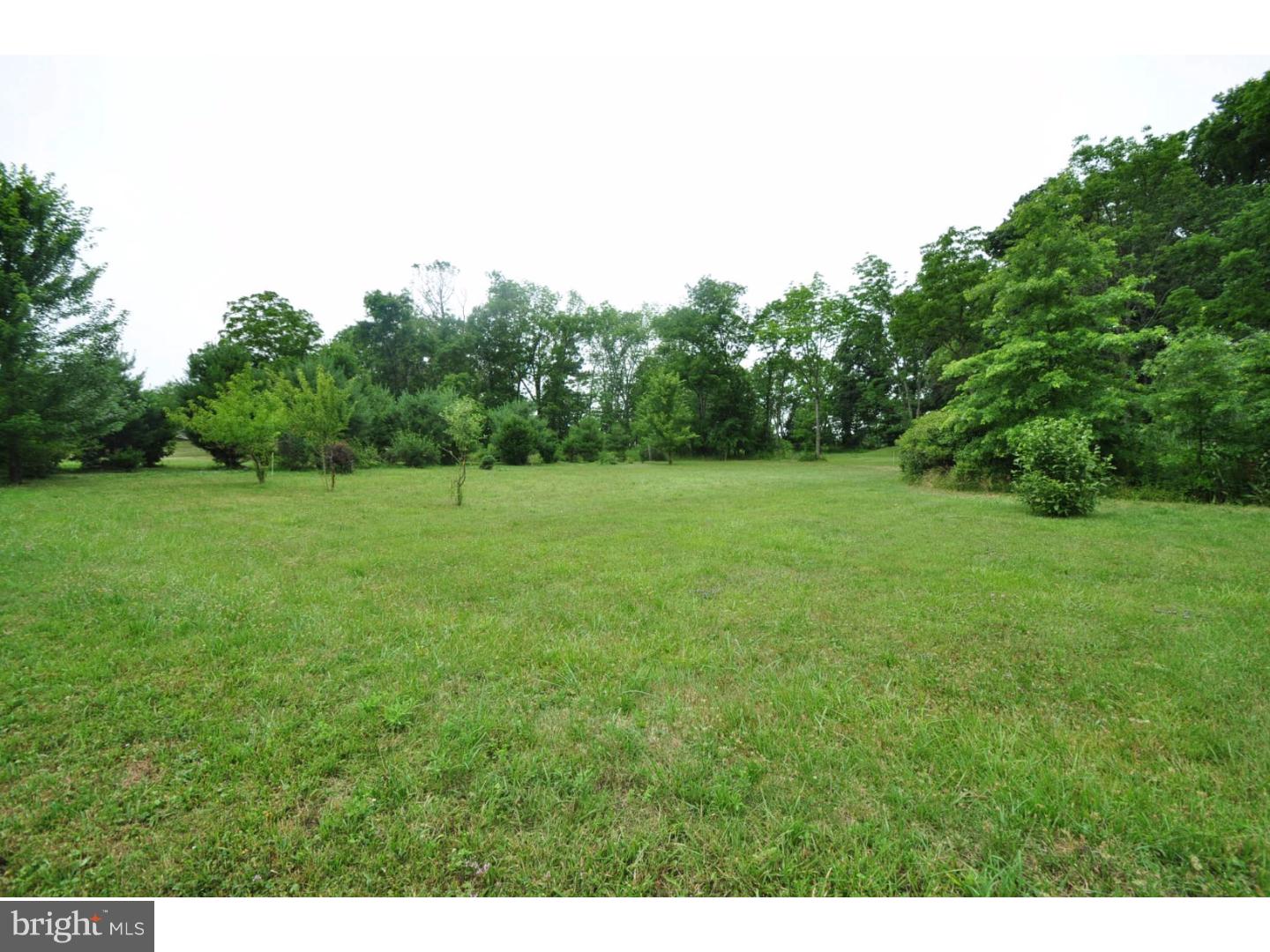 1740 Ziegler Road Pennsburg, PA 18073 - Photo 2 of 25