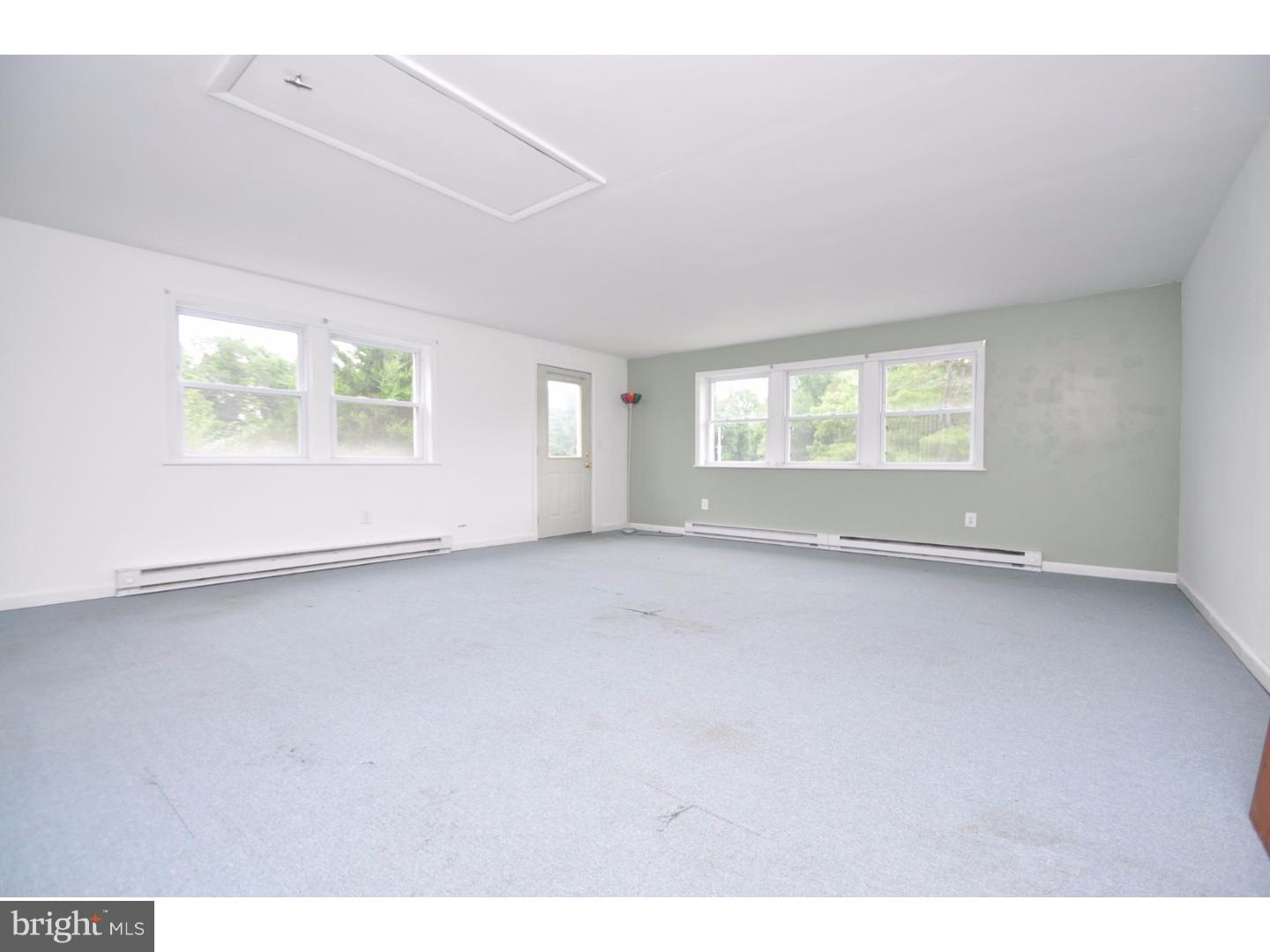 1740 Ziegler Road Pennsburg, PA 18073 - Photo 16 of 25
